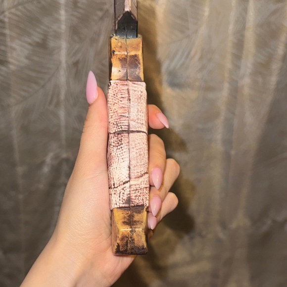 Spirit Fake Knife with Textured Handle - Picture 5 of 6